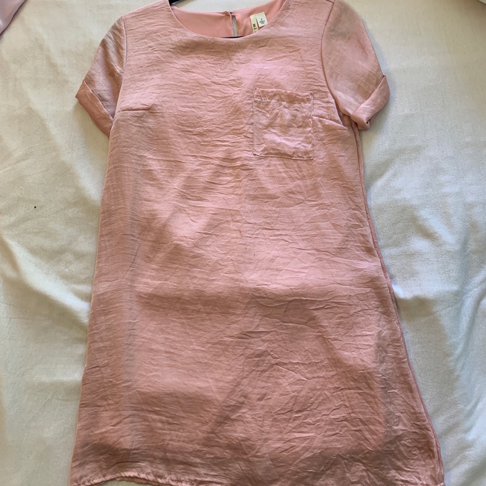 Francesca’s pink silky T-shirt dress